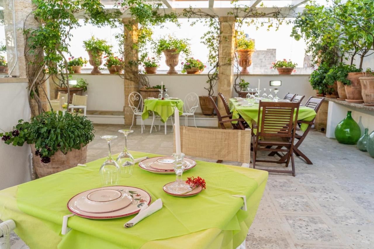 Anticadimora Dei Pepe Bed & Breakfast Salve Exterior photo