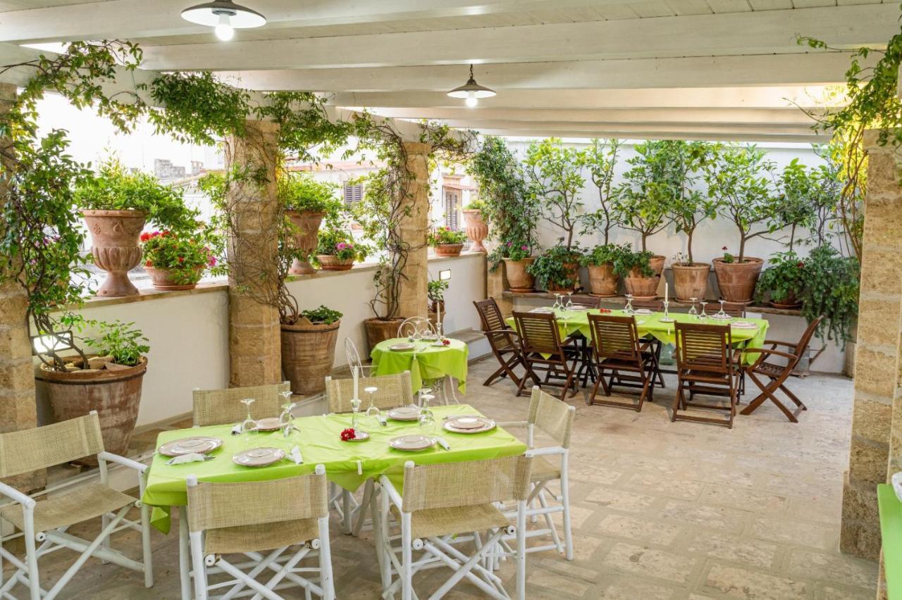 Anticadimora Dei Pepe Bed & Breakfast Salve Exterior photo